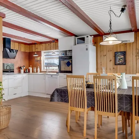 Dimo - 75m To The Fjord By Interhome Casa de Férias *